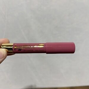 Belle‎ Beauty Kissabelle Crème Lip Crayon - Pink Punch .095oz. NEW
